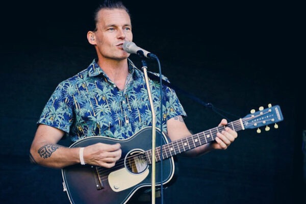 Songman Maarten Teekens